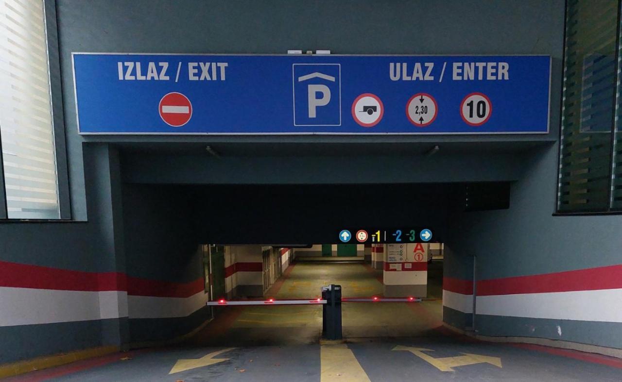 Luxury Apartment Karic Free Parking Тузла Экстерьер фото
