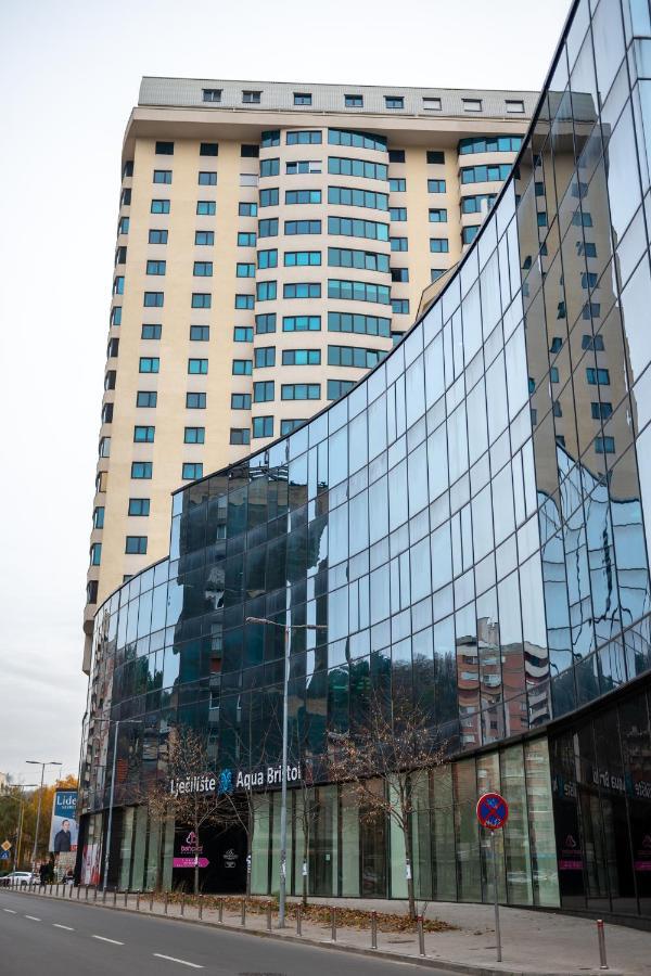 Luxury Apartment Karic Free Parking Тузла Экстерьер фото