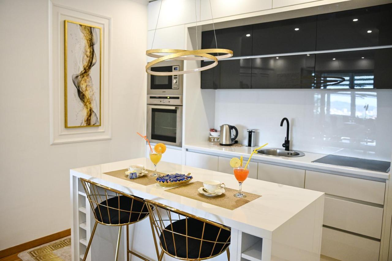 Luxury Apartment Karic Free Parking Тузла Экстерьер фото