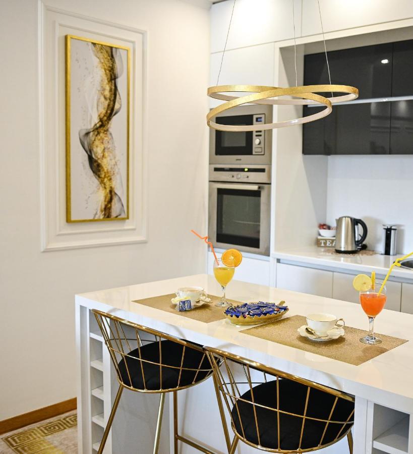 Luxury Apartment Karic Free Parking Тузла Экстерьер фото